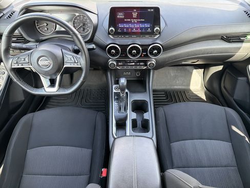 Used 2023 Nissan Sentra SV w/ All-Weather Package FWD image 3