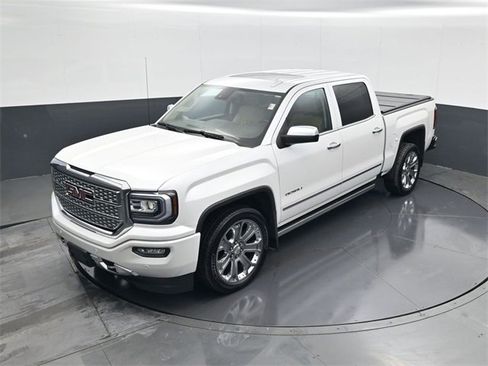 Used 2018 GMC Sierra 1500 Denali w/ Denali Ultimate Package image 13