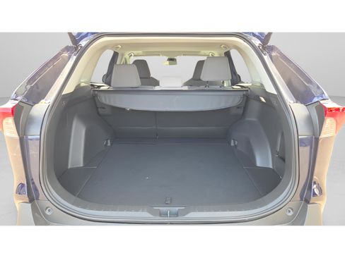 Certified 2025 Toyota RAV4 XLE w/ Convenience Package FWD image 9
