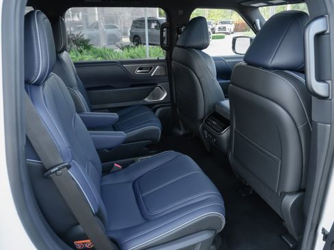 New 2026 INFINITI QX80 4WD w/ Sport Exterior Package image 29