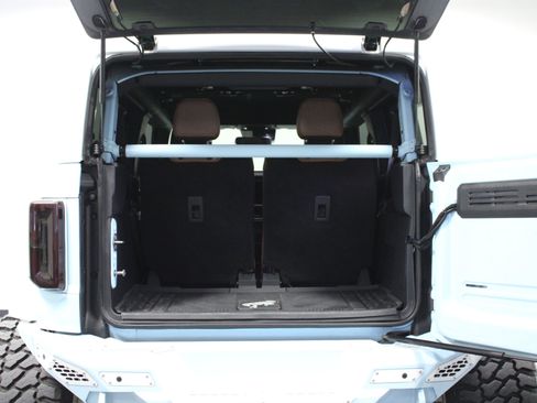 Used 2024 Ford Bronco Heritage Edition AWD/4WD image 14