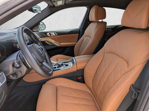 Used 2025 BMW X6 xDrive40i AWD/4WD image 11