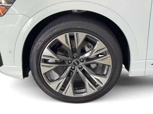 New 2026 Audi Q8 Premium Plus AWD/4WD image 12