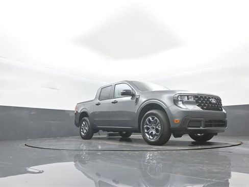 New 2026 Ford Maverick XLT w/ XLT Luxury Package image 26