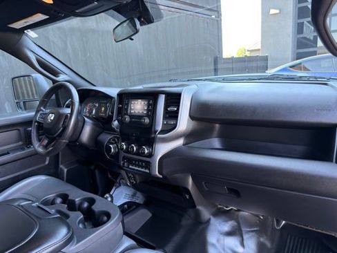 Used 2024 RAM 3500 Tradesman w/ Chrome Appearance Group AWD/4WD image 30