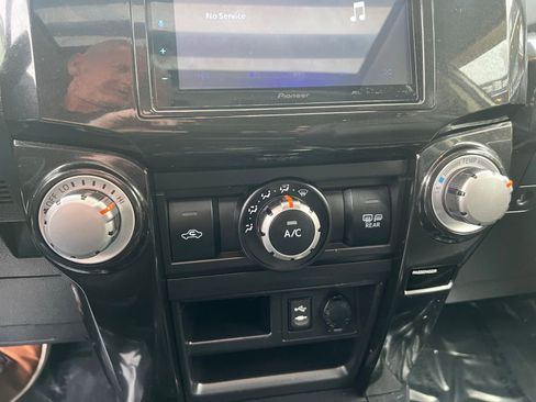 Used 2015 Toyota 4Runner Trail Premium image 47