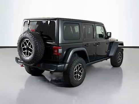 Used 2024 Jeep Wrangler Unlimited Rubicon AWD/4WD image 5
