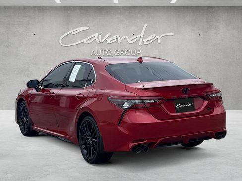 Used 2022 Toyota Camry XSE image 13