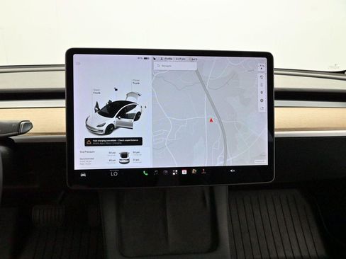 Used 2021 Tesla Model 3 Standard Range Plus RWD image 20