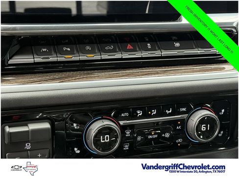 New 2026 Chevrolet Silverado 1500 LT w/ Texas Edition Plus RWD image 17