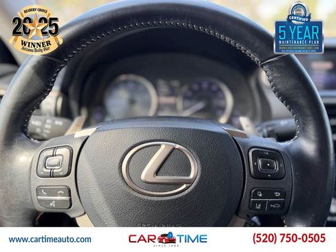 Used 2017 Lexus IS 200t RWD image 10