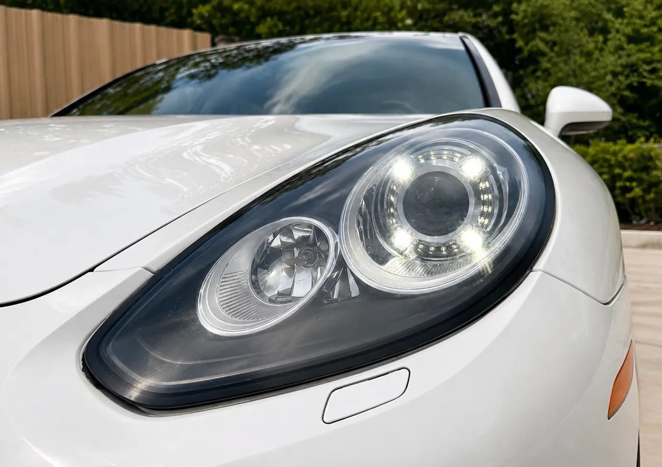 Used 2014 Porsche Panamera 4 AWD/4WD image 5