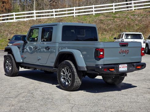 New 2026 Jeep Gladiator Mojave image 16
