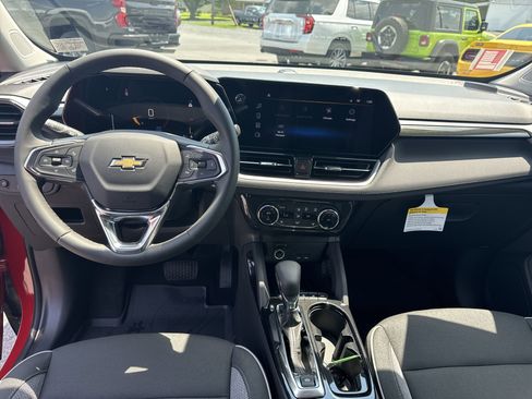 New 2026 Chevrolet TrailBlazer LT w/ Convenience Package image 14