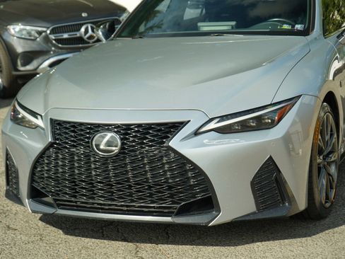 Used 2022 Lexus IS 350 F Sport image 17
