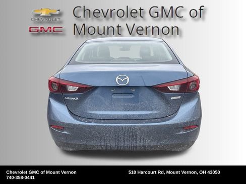 Used 2018 MAZDA MAZDA3 Sport w/ Preferred Equipment Package image 4