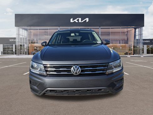 Used 2021 Volkswagen Tiguan S image 7