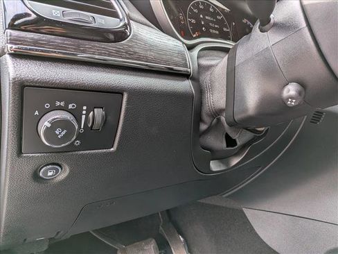 Used 2020 Jeep Grand Cherokee High Altitude image 16