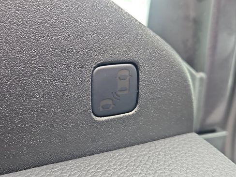 Certified 2019 Honda Pilot Touring image 27