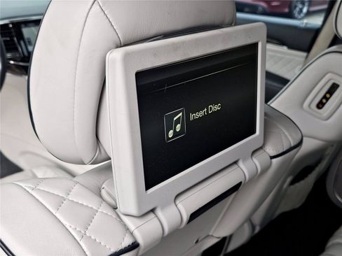 Used 2020 Jeep Grand Cherokee Summit AWD/4WD image 35