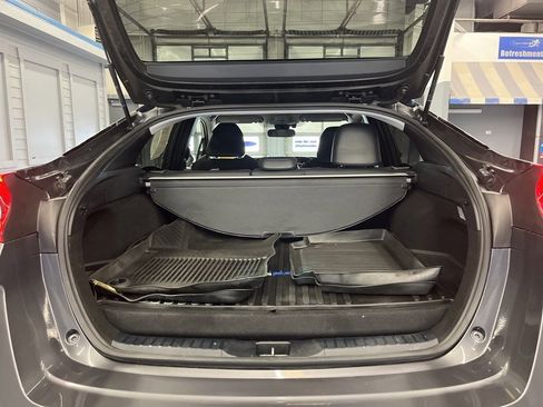 Used 2020 Toyota Prius Prime XLE image 31