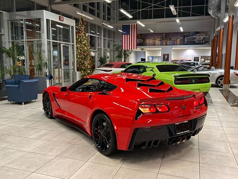 Used 2017 Chevrolet Corvette Stingray Z51 image 4