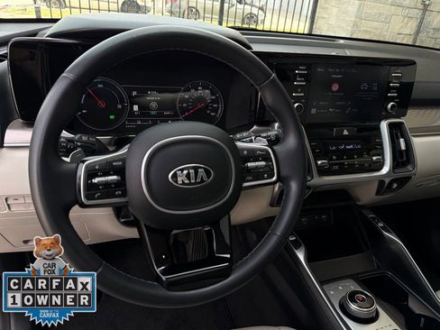 Used 2021 Kia Sorento EX FWD image 11