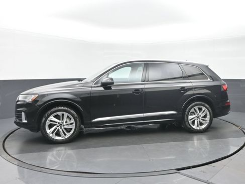 Used 2023 Audi Q7 2.0T Premium Plus w/ Premium Plus Package AWD/4WD image 6