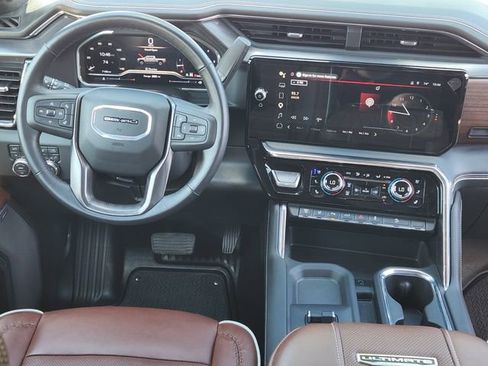 Used 2025 GMC Sierra 2500 Denali Ultimate w/ Max Trailering Package AWD/4WD image 28