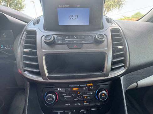 Used 2022 Ford Transit Connect XL FWD image 21