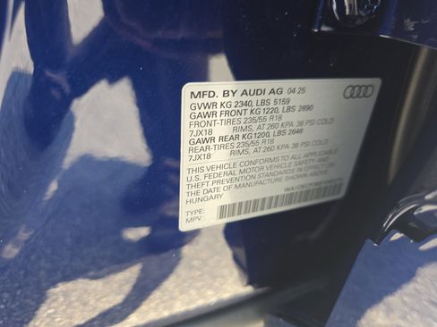 Used 2025 Audi Q3 2.0T Premium AWD/4WD image 32