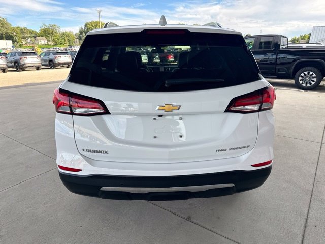 Used 2022 Chevrolet Equinox Premier AWD/4WD image 8