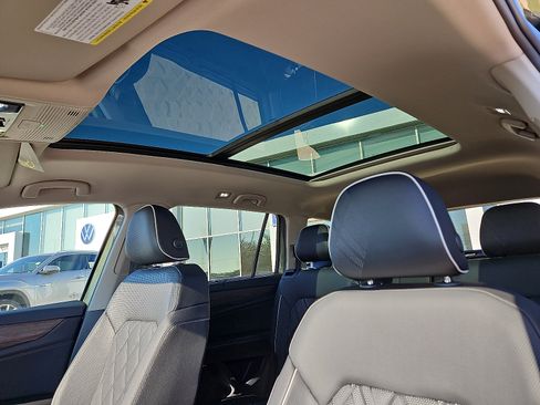 New 2026 Volkswagen Atlas SEL Premium R-Line image 13