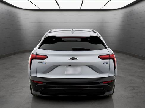 Used 2024 Chevrolet Blazer EV RS image 7