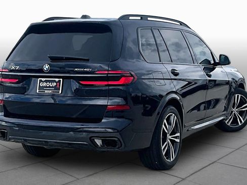 Used 2025 BMW X7 xDrive40i w/ M Sport Package AWD/4WD image 12