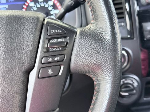 Used 2021 Nissan Titan PRO-4X AWD/4WD image 43