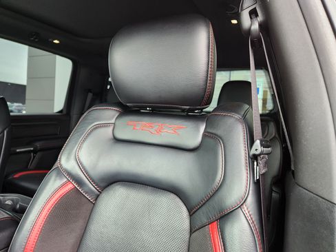 Used 2021 RAM 1500 TRX w/ TRX Lanuch Edition image 12