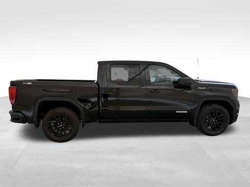 Used 2024 GMC Sierra 1500 Elevation w/ X31 Off-Road Package AWD/4WD image 8