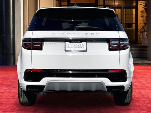 Certified 2025 Land Rover Discovery Sport S AWD/4WD image 4