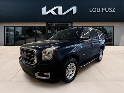 Used 2018 GMC Yukon SLE w/ Convenience Package
