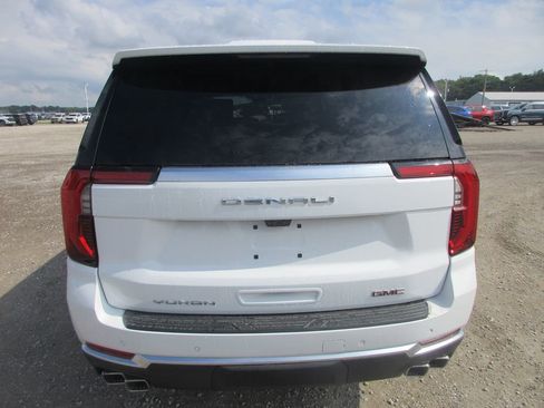 New 2026 GMC Yukon XL Denali w/ Denali Reserve Package AWD/4WD image 5