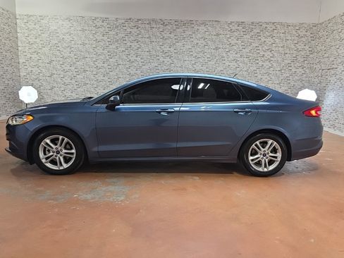 Used 2018 Ford Fusion SE image 5