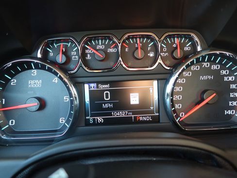 Used 2019 GMC Yukon XL SLT image 13