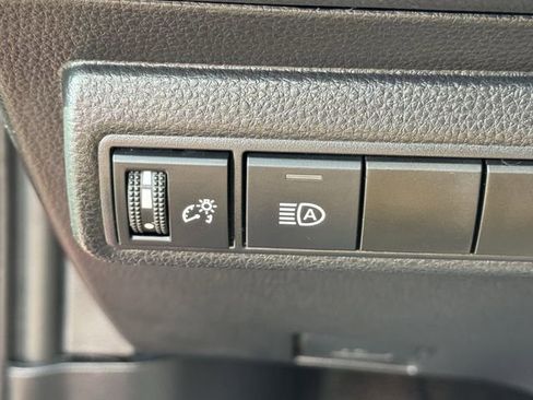 Certified 2025 Toyota Corolla XSE image 24