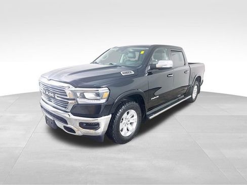 Used 2022 RAM 1500 Laramie AWD/4WD image 1