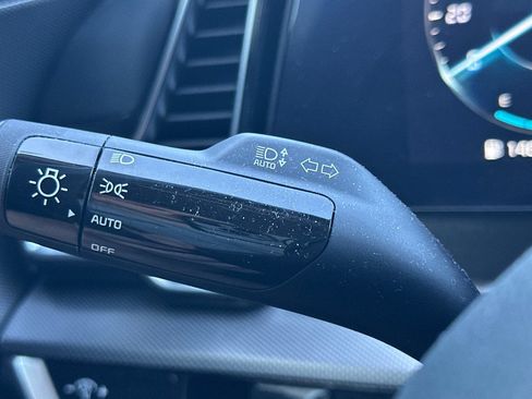 Used 2025 Kia Sportage SX FWD image 36