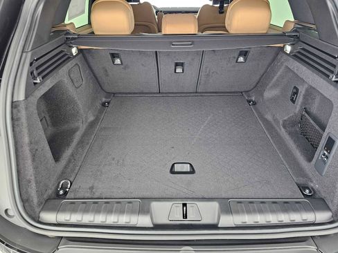 New 2026 Land Rover Range Rover Sport SE image 14