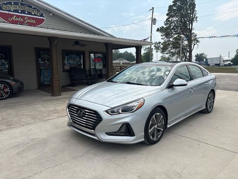 Used 2019 Hyundai Sonata Limited w/ Ultimate Package 02 FWD image 24