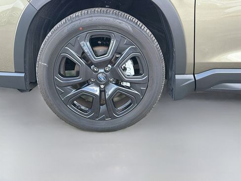 Certified 2025 Subaru Ascent Bronze Edition w/ Onyx Package image 43