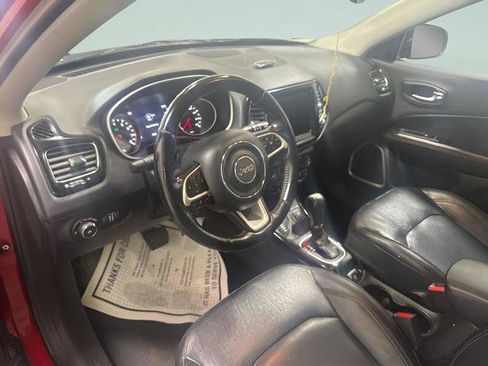 Used 2019 Jeep Compass Limited AWD/4WD image 5